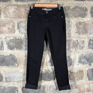 Grane Jeans Junior's 5 Black Juliet Stretch Rolled Hem Mid Rise Basic Casual